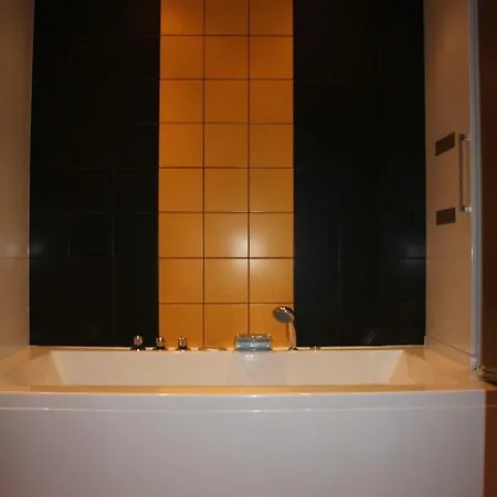 Wanna Z Jacuzzi + Kominek Apartmán *